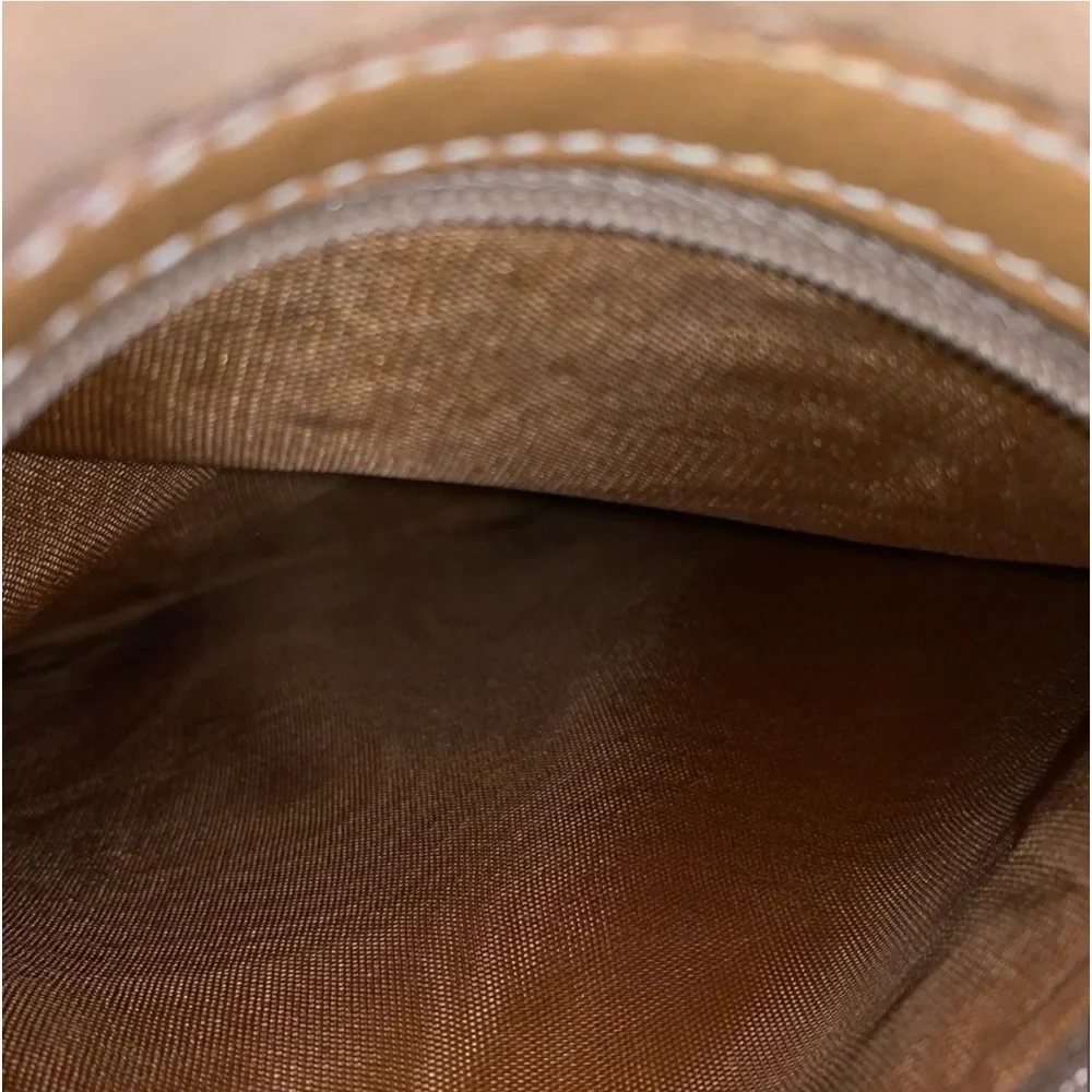 Gucci Micro GG Bag - Picture 10 of 13